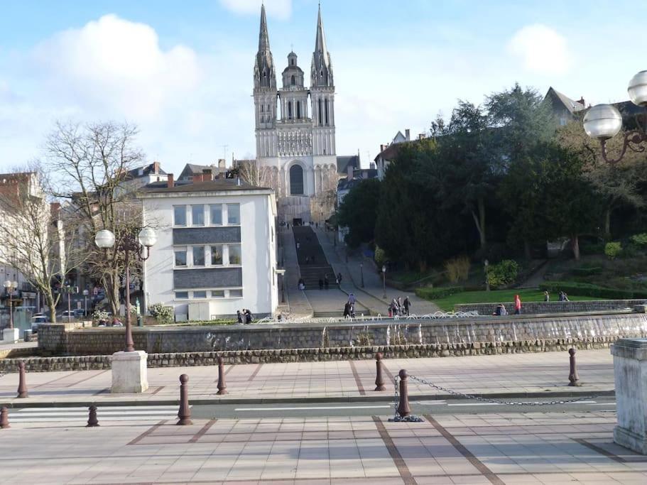 La Bergerie Angers Centre Ville Luaran gambar